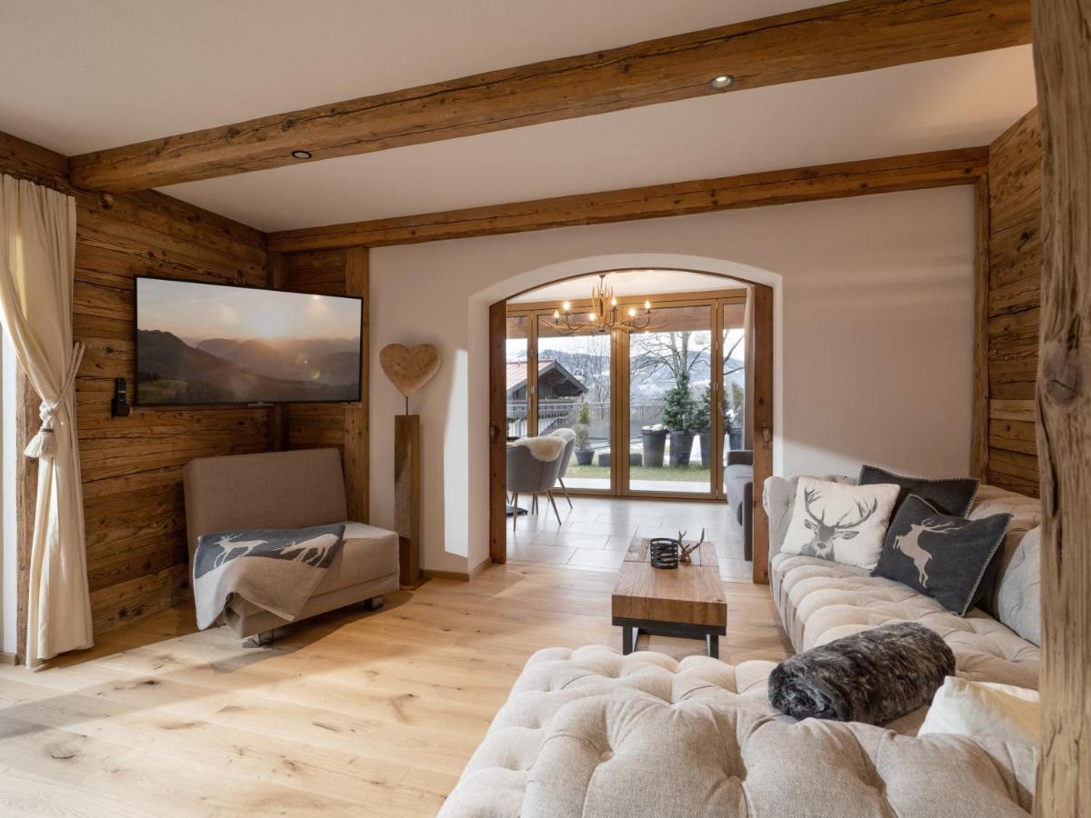 Alpine Lodge Brixen Бриксен-им-Тале Экстерьер фото