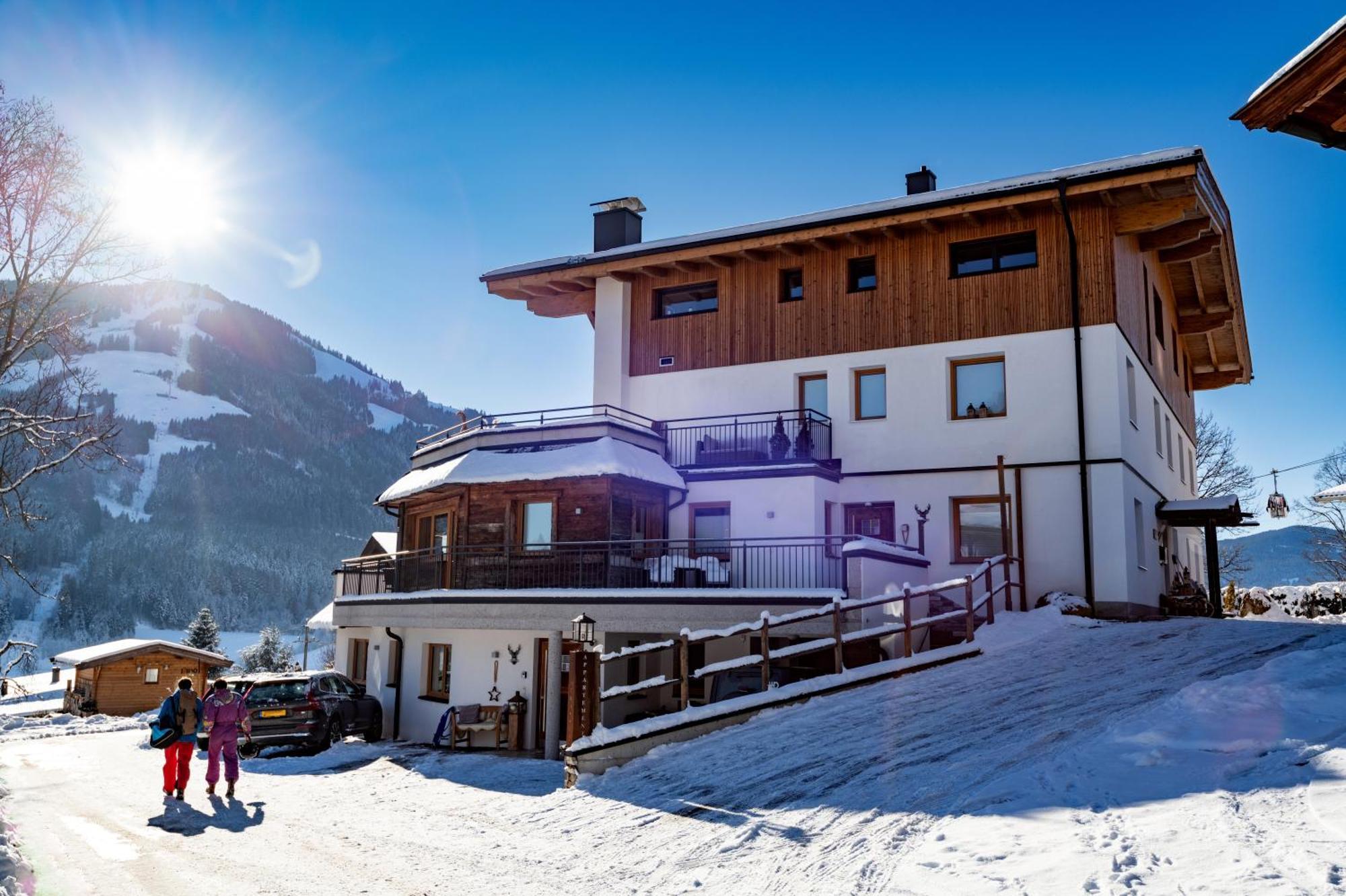 Alpine Lodge Brixen Бриксен-им-Тале Экстерьер фото